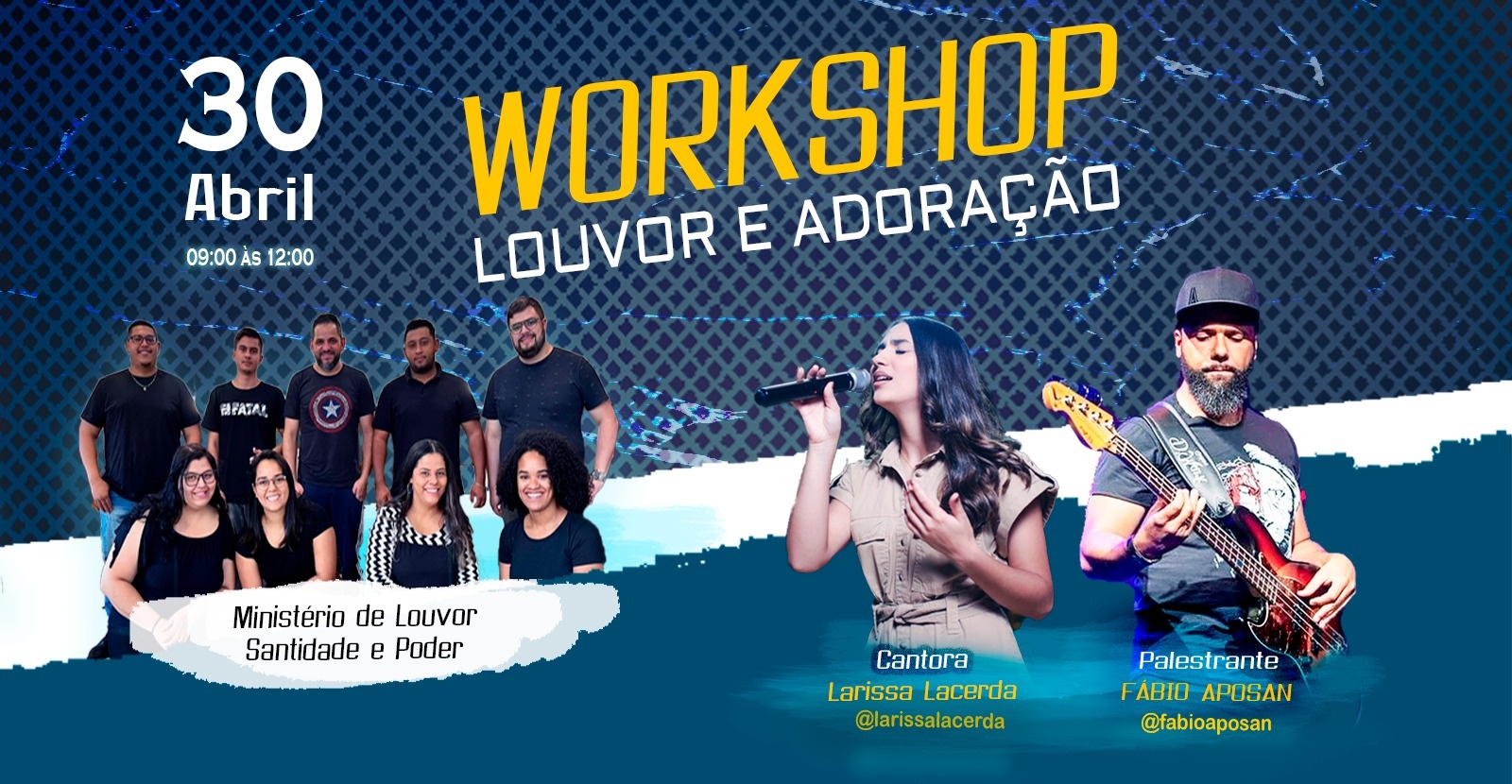 Equipe de louvor ensaiando